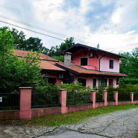 Konukevi Casa Di Nina