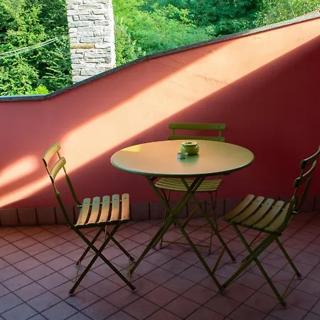 Casa Di Nina Affittacamere Oleggio Castello